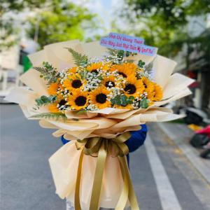 Bó hoa tươi chúc mừng TH23