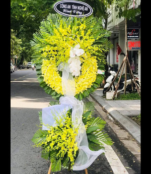 Vòng hoa viếng 250025