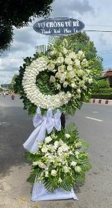 Vòng hoa viếng 25007