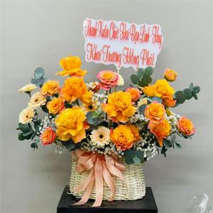 Giỏ hoa tươi chúc mừng TH045