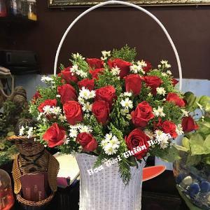 Bó hoa tươi chúc mừng HCM1933