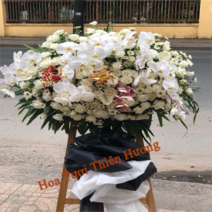 Vòng Hoa Chia Buồn-HCB2843