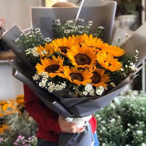 Bó hoa tươi chúc mừng HTB202010