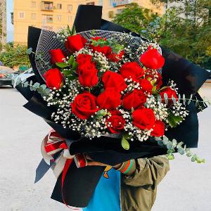 Bó hoa tươi chúc mừng HTB202018