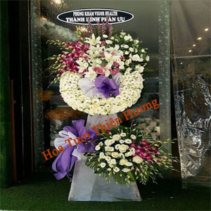 Vòng Hoa Chia Buồn HCB2807