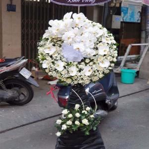 Vòng hoa chia buồn HCB201951